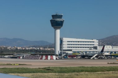 Atina, Yunanistan - 03 Mayıs 2025: Atina havaalanı kulesi