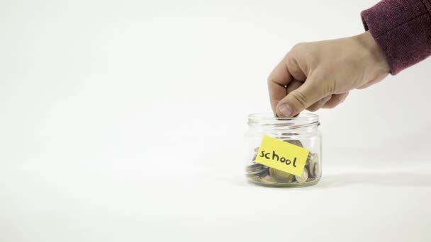 Een Student Die Geld Spaart Voor Schoolkosten Jongeman Student Concept — Stockvideo