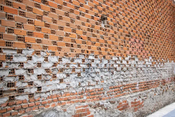 陈腐的老橙色砖墙 — 图库照片