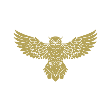 Elmas grunge desenli altın rengi siluet resimli antika uçan baykuş. Minimalist logo, bilgelik ve bilgi dekoratif tasarımın mistik sembolünü taşıyan vahşi bir kuş çizmiş.