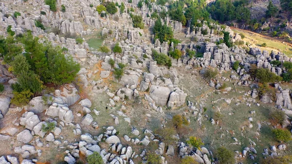 Panoramic Drone View Mountain Valley Rock Formations Green Forests Aerial — Stock Photo, Image