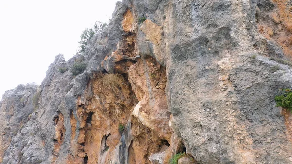 Närbild Eroderad Stenig Klippa Grov Texturerad Sten Naturlig Geologisk Natur — Stockfoto