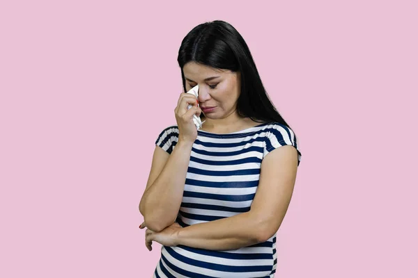 Retrato Una Joven Mujer Asiática Triste Está Llorando Secando Lágrimas — Foto de Stock