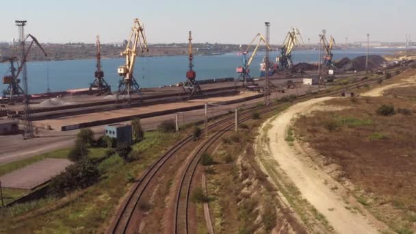 Nave Cisterna Gru Movimento Nel Porto Marittimo Logistica Trasporto — Video Stock