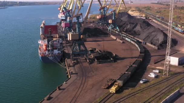 Cargo Train Loaded Black Coal Moving Out Sea Port Aerial — Stock Video