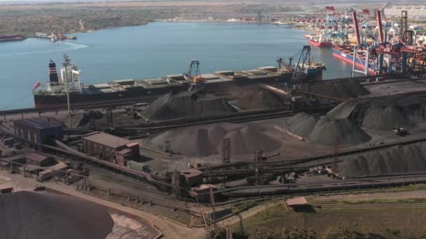 Black Piles Minerals Sea Port Aerial Top View — Stock Video