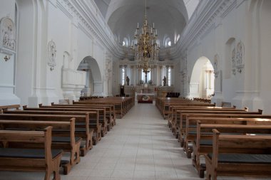 Litvanya 'nın Siauliai kentindeki kilise düşük açılı..