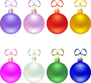 Şeffaf arkaplanda fiyonklarla süslenmiş gerçekçi noel ağacı topları.
