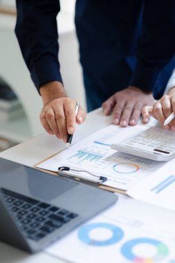 Groups of people joining in discussions, business meetings, startup company sales team meetings, brainstorming and summary of company performance. Business strategy management concept.