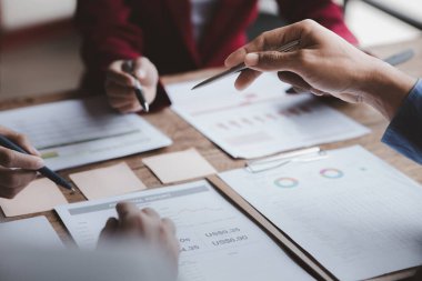 Groups of people joining in discussions, business meetings, startup company sales team meetings, brainstorming and summary of company performance. Business strategy management concept.