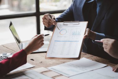 Groups of people joining in discussions, business meetings, startup company sales team meetings, brainstorming and summary of company performance. Business strategy management concept.