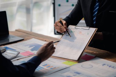 Groups of people joining in discussions, business meetings, startup company sales team meetings, brainstorming and summary of company performance. Business strategy management concept.