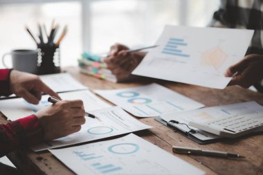 Groups of people joining in discussions, business meetings, startup company sales team meetings, brainstorming and summary of company performance. Business strategy management concept.