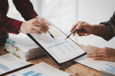 Groups of people joining in discussions, business meetings, startup company sales team meetings, brainstorming and summary of company performance. Business strategy management concept.
