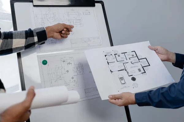 Architects and engineers jointly design and build houses, edit plans, design houses according to standards and structure them, and draw plans professionally. Ideas for designing and building a house.