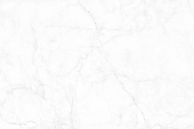 Beyaz gri mermer pürüzsüz ışıltı desenli arka plan, doğal desenli fayans taşı zemininin karşı görüntüsü..