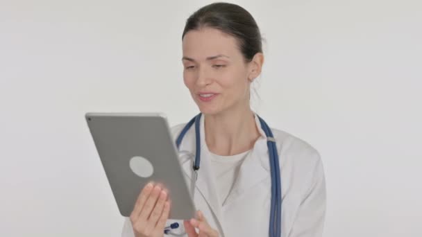 Video Call Tablet Young Female Doctor White Background — Stockvideo