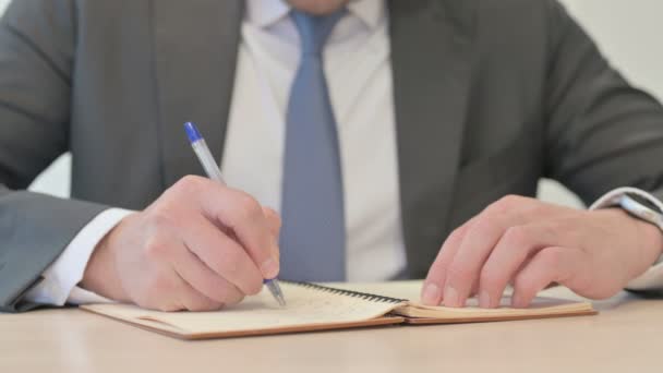 Hands Close Businessman Writing Notebook — Stock Video
