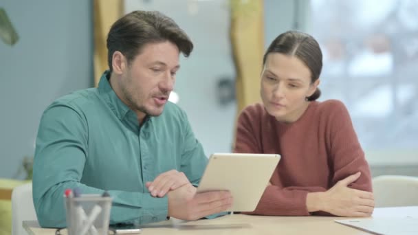 Creative Young People Discussing Work Tablet — Stock Video
