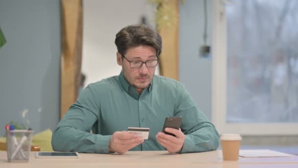 Mature Adult Businessman Making Successful Online Payment Smartphone — Vídeo de stock