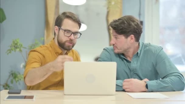 Creative Business People Working Laptop Office — Vídeo de Stock