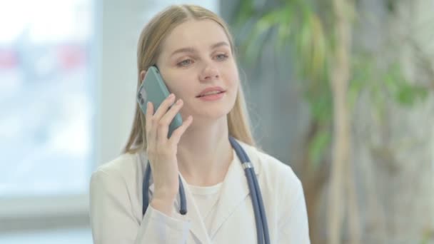 Portrait Young Doctor Talking Phone — Wideo stockowe