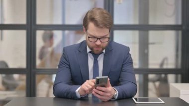 Genç İşadamı Telefondaki Kaybından Şok Oldu
