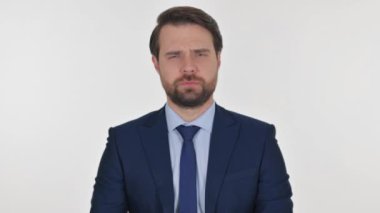 Gergin Orta Çağ İşadamı Beyaz Geçmişi İnkâr Ediyor