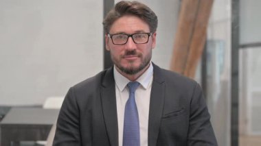 Ortaçağ İşadamı 'nın Üzgün Portresi