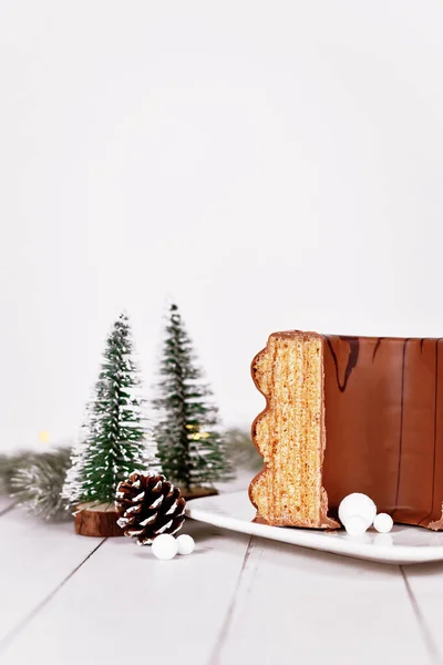 Bolo Inverno Tradicional Alemão Camadas Chamado Baumkuchen Vidrado Com Chocolate — Fotografia de Stock