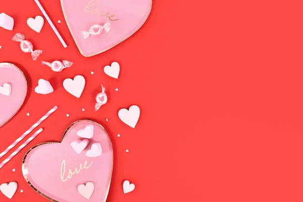 Valentine Day Flat Lay Heart Shaped Plates Heart Ornaments Candy — Fotografia de Stock