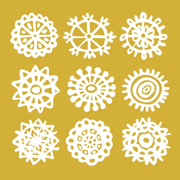 子供っぽいスタイルのリニアアイコンセットでかわいい雪片 冬のお祝いのアイテム 装飾ラインのシンボル 金色のベクトルアウトラインイラスト ロイヤリティフリーのストックイラスト