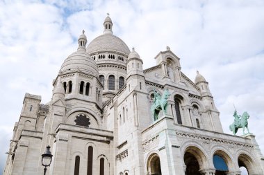 Basilique du Sacré Coeur Katedrali Paris, Fransa Montmartre tepe üzerinde
