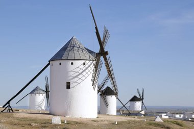Campo de Criptana, İspanya 'da birkaç yel değirmeni