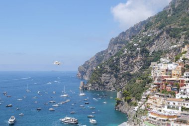 İtalya 'nın Campania kentindeki Amalfi Sahili' ndeki Positano manzarası
