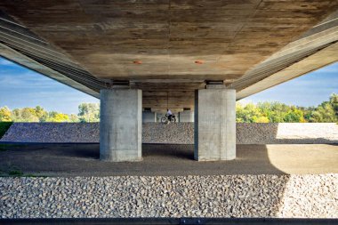 Bratislava by-pass, set, bisiklet yolu, Bratislava, Slovakya.