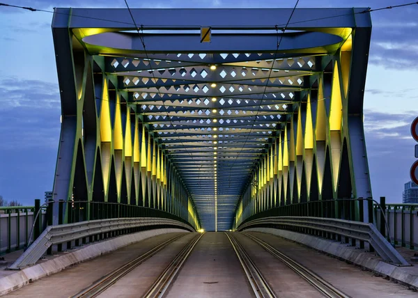 Duna Híd Pozsonyban Szlovákia — Stock Fotó