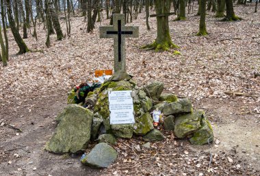 Nakliye uçağı IL 18B, Karpatlar, Sakra kopec, Bratislava, Slovakya 'nın kaza yaptığı yer..