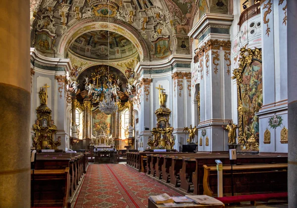 Piaristenkerk Van Heilige Drievuldigheid Prievidza Slowakije — Stockfoto
