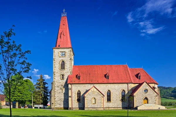 Kerk Van Heilige Aartsengel Sedliacka Dubova Slowakije — Stockfoto