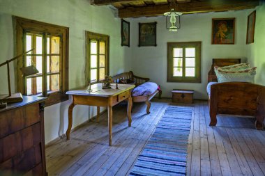 Açık hava müzesi, Zuberec, ahşap evin içi, Slovakya köyü müzesi,.