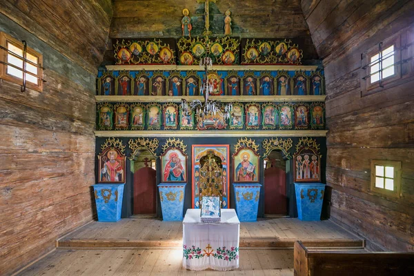 スロバキア スロバキア スロバキアの村博物館 木造ギリシアカトリック教会でスカンジョフ — ストック写真