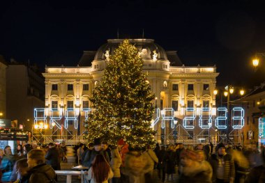 Eski yıla elveda, Ulusal Tiyatro, Bratislava, Slovakya.