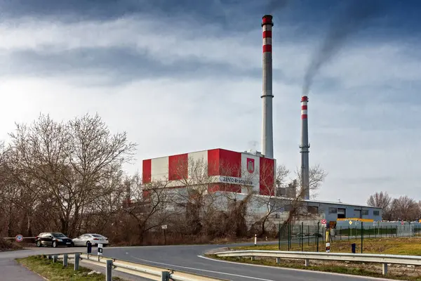 ブラチスラヴァ スロバキアの廃棄物焼却器 ロイヤリティフリーのストック画像