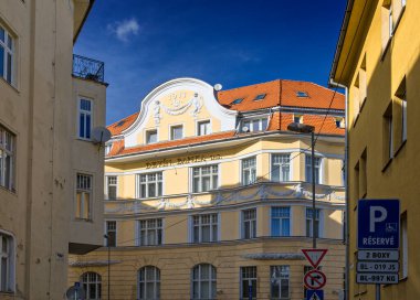 Bratislava, Slovakya 'daki Devin Bankasının cephesi.