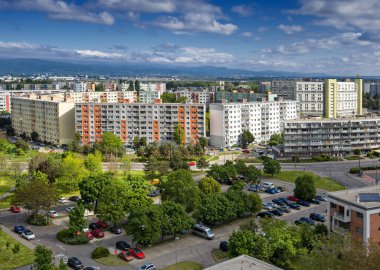 Podunajske Biskupice, prefabrik konutlar, Lotysska sokağı, Medzi Jarkami, Bratislava, Slovakya.