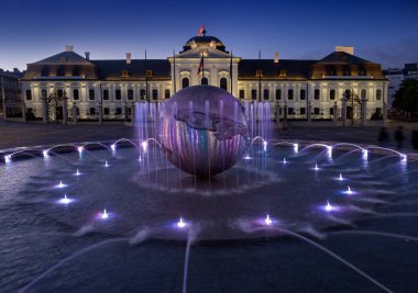 Grasalkoviç Sarayı, Slovakya 'nın Bratislava kentinde cumhurbaşkanlığı konutu.