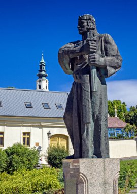 Nitra, Slovakya 'da Prens Pribina' nın heykeli.