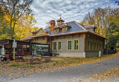 Bratislava, Slovakya 'daki Zelezna Studnicka' da yeni bir restoran.