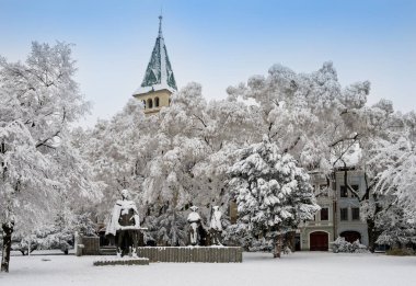 Slovakya Ulusal Ayaklanmasının Kışın Meydanı, 2. Dünya Savaşı Anıtı, Bratislava, Slovakya.